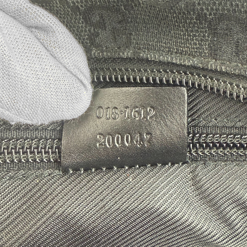 GUCCI GG Supreme Black Crossbody Shoulder Bag LHQ1002