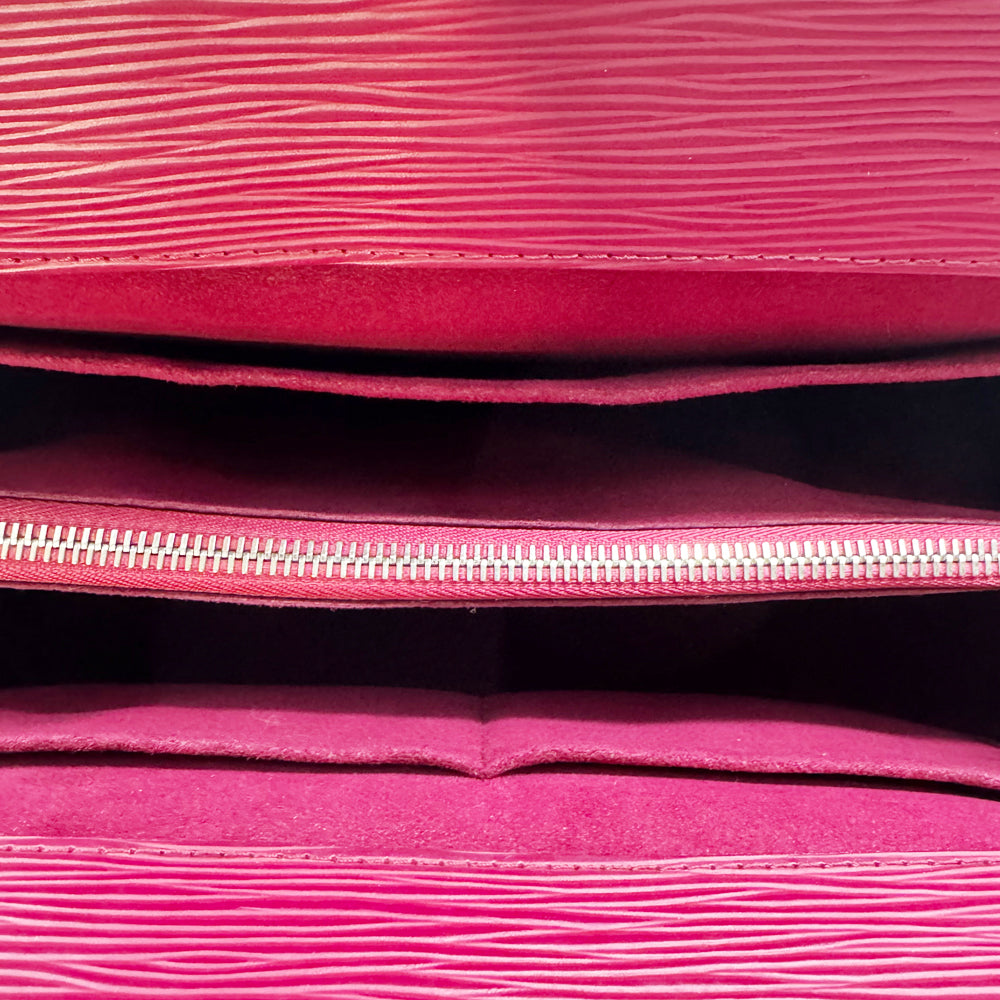 LOUIS VUITTON Marly MM Pink Epi Handbag LHQ1127