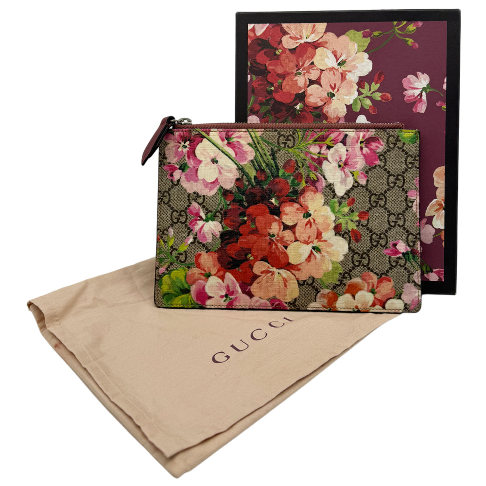 GUCCI GG Supreme Bloom Clutch Pouch LHQ1162