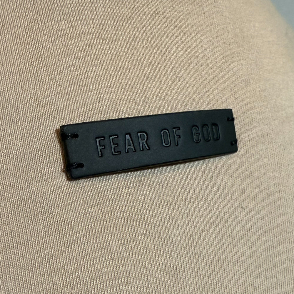 FEAR OF GOD BEIGE FG T SHIRT MENS SIZE M LHQ1190