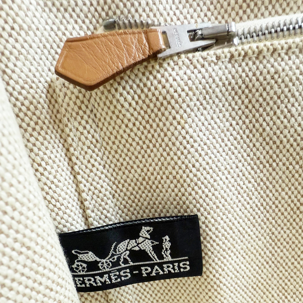 HERMES Fourre Tout Cream Canvas Tote Bag LHQ1208