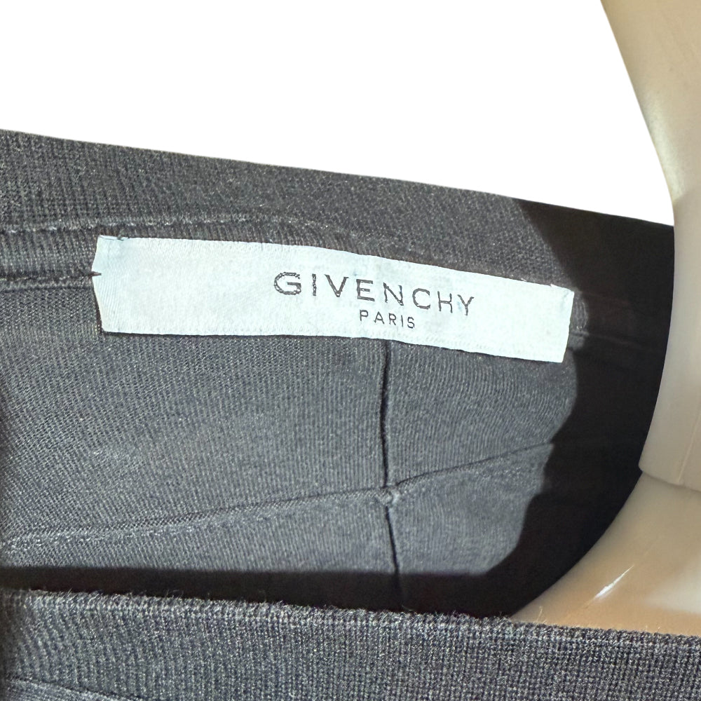 GIVENCHY Black Madonna T-Shirt Size M LHQ1285
