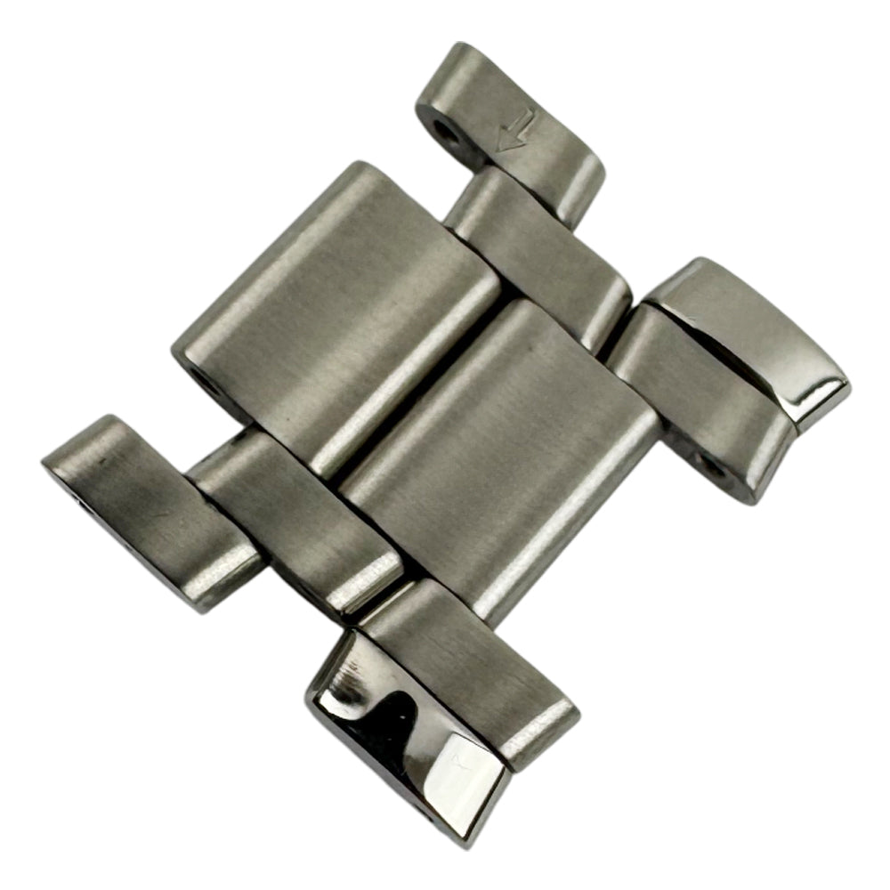 FENDI Mens Silver Watch 7000G LHQ1330