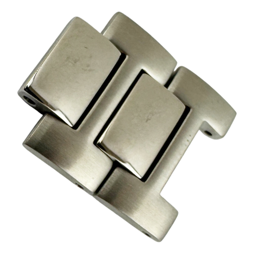 GUCCI Mens Silver Watch LHQ1347