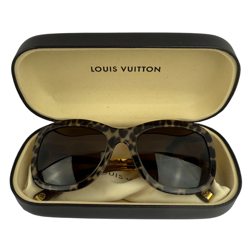 LOUIS VUITTON Leopard Sunglasses LHQ1429