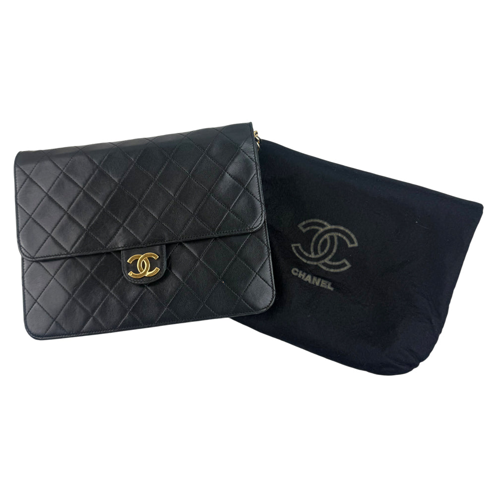 CHANEL Matelasse Black Shoulder Bag LHQ1466