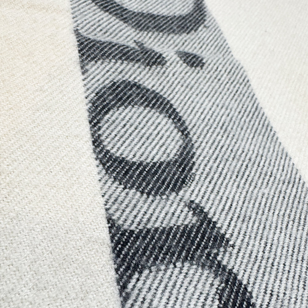 CHRISTIAN DIOR Cream Scarf LHQ1499