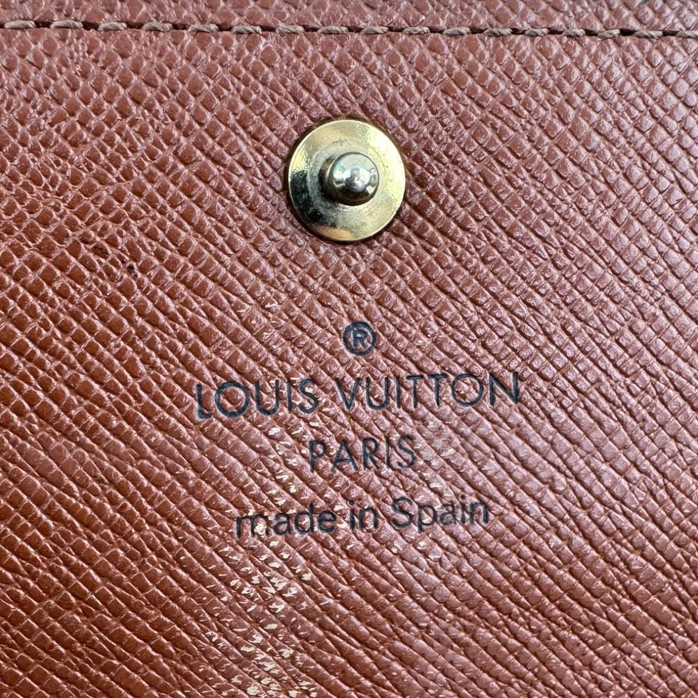 LOUIS VUITTON Monogram Sarah Long Purse LHQ1542