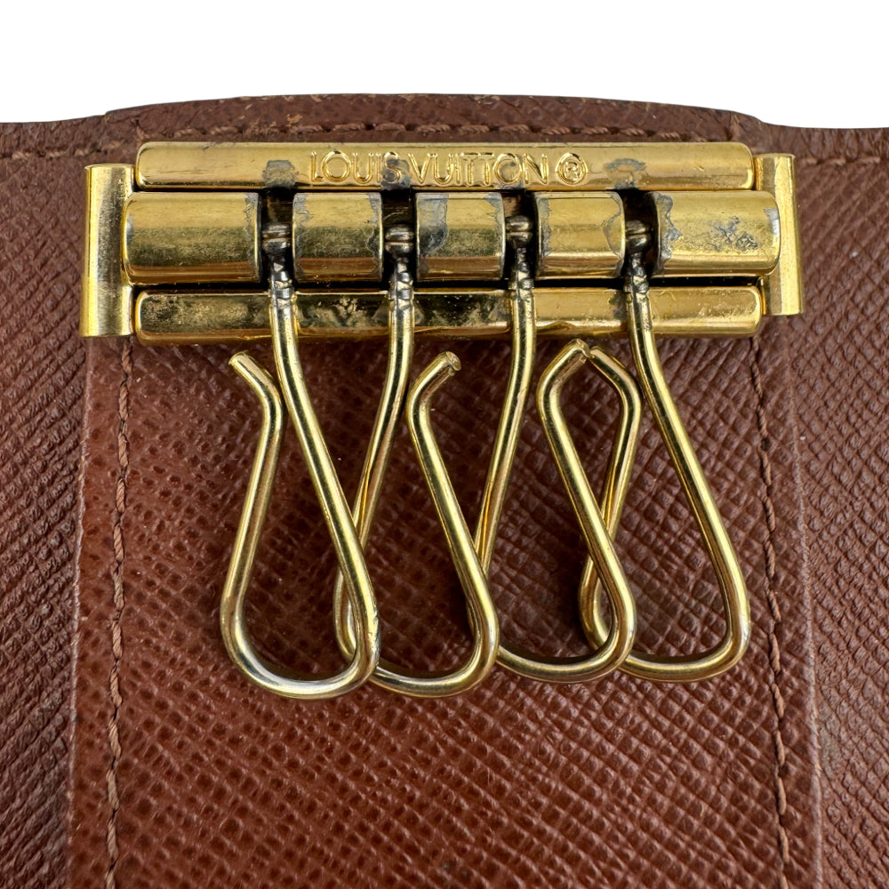 LOUIS VUITTON Monogram 4 Key Holder LHQ1555