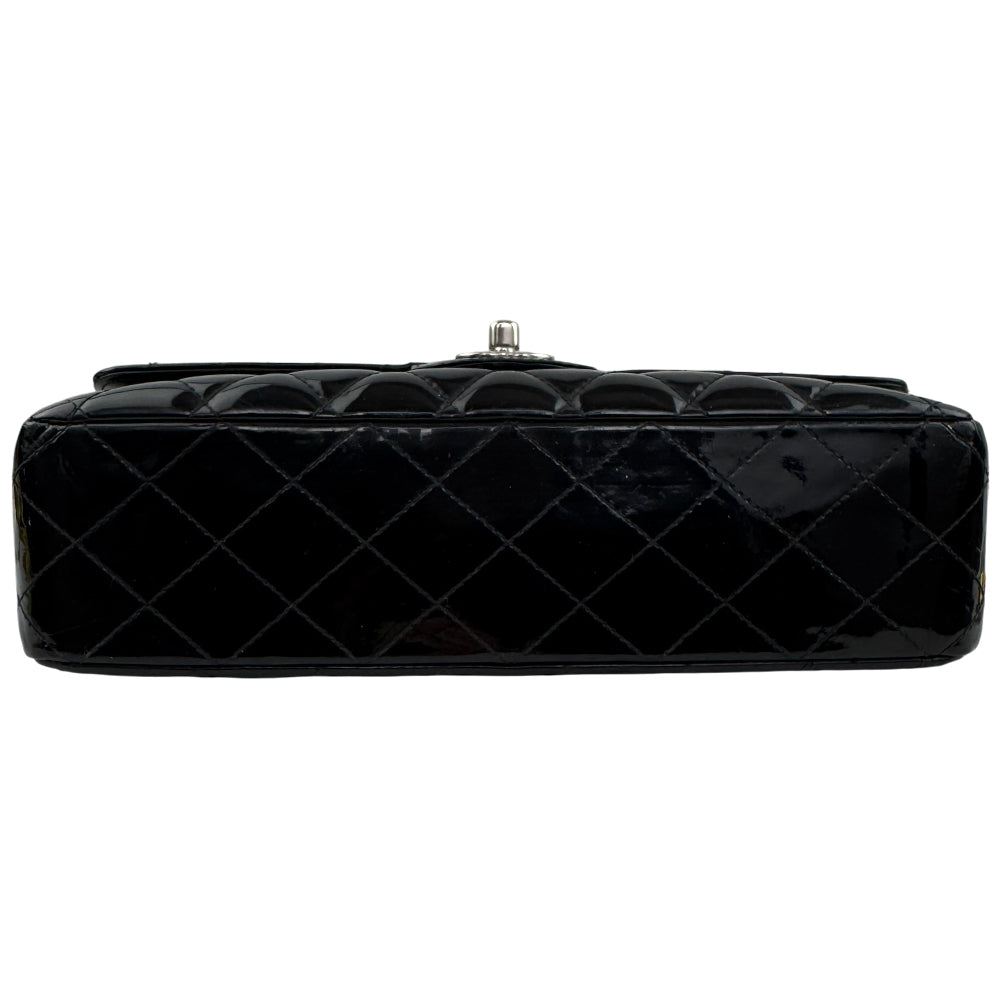 CHANEL Black Patent Leather Classic Flap Medium Crossbody Shoulder Bag LHQ1583