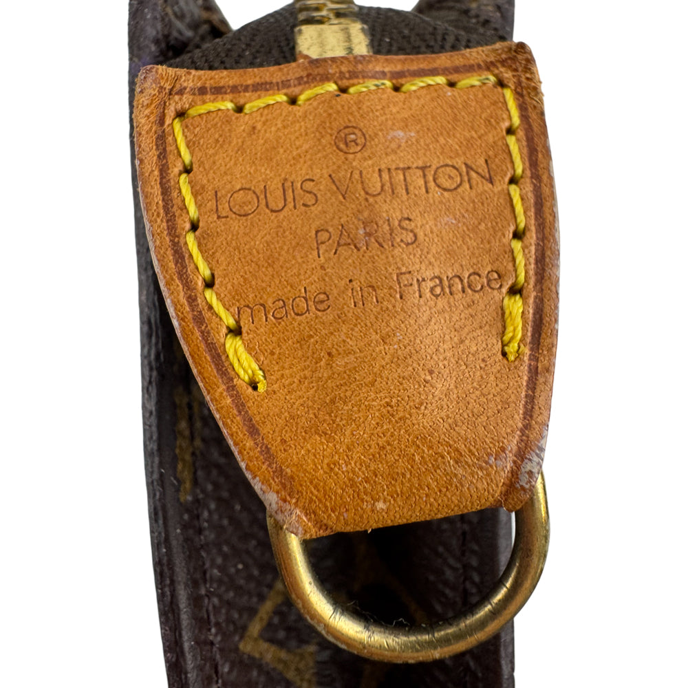 LOUIS VUITTON Monogram Small Pouch LHQ1588