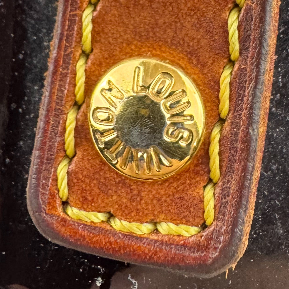 LOUIS VUITTON Burgundy Vernis Empreinte Monogram Bellevue Shoulder Bag LHQ1592