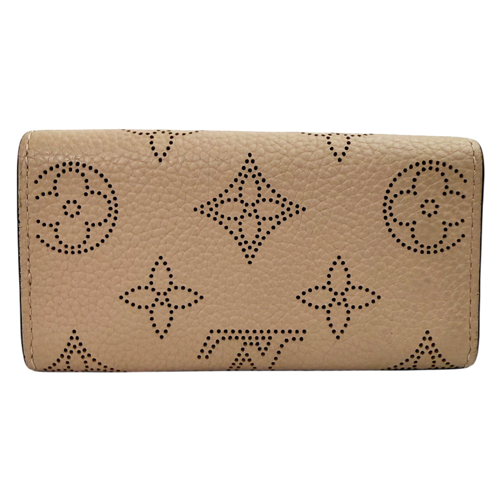 LOUIS VUITTON Mahina 4 Point Keyholder Case With Box LHQ1617