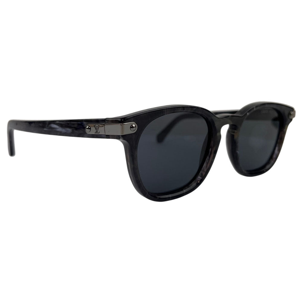 LOUIS VUITTON Marbled Round Black Lens Sunglasses LHQ1715