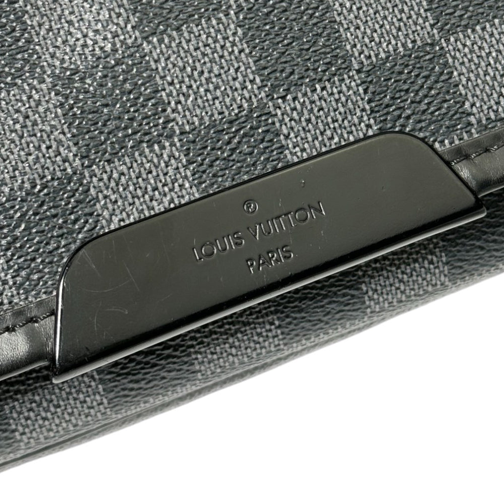 LOUIS VUITTON Daniel MM Messenger Damier Graphit LHQ174