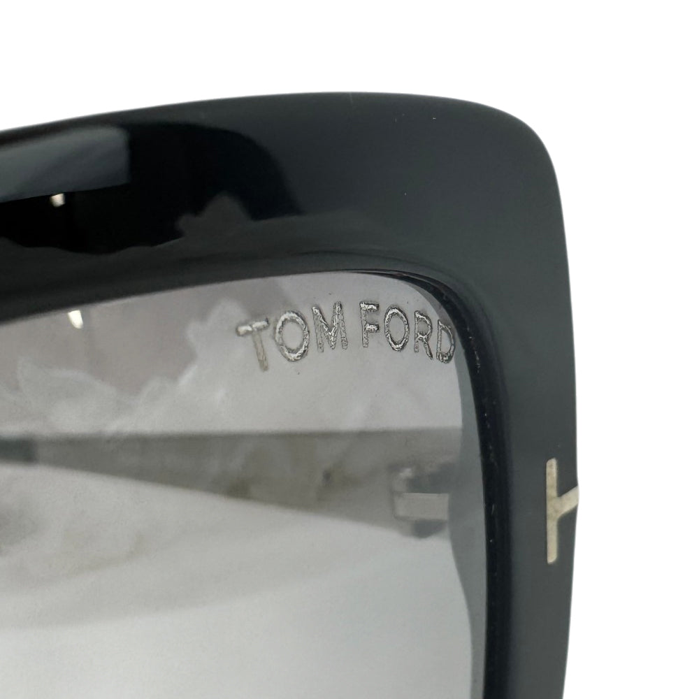 TOM FORD Oversized Black Frame Sunglasses LHQ1741
