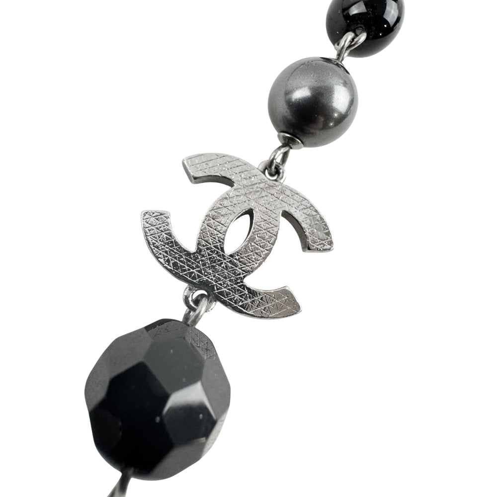 CHANEL Black/Grey Beaded Necklace LHQ1742