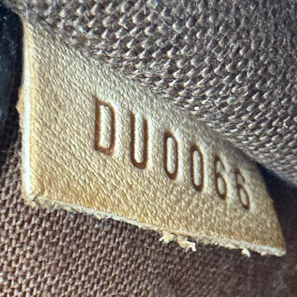 LOUIS VUITTON Popincourt Long Monogram Shoulder Bag LHQ1822