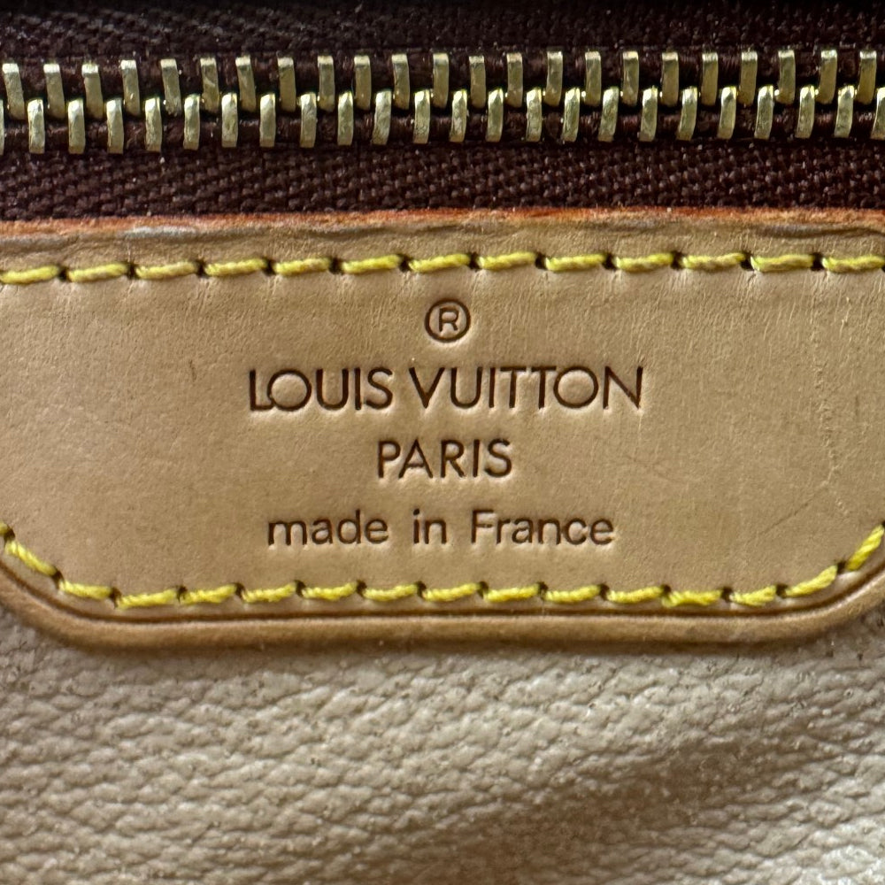 LOUIS VUITTON Bucket PM Monogram Bag LHQ1827