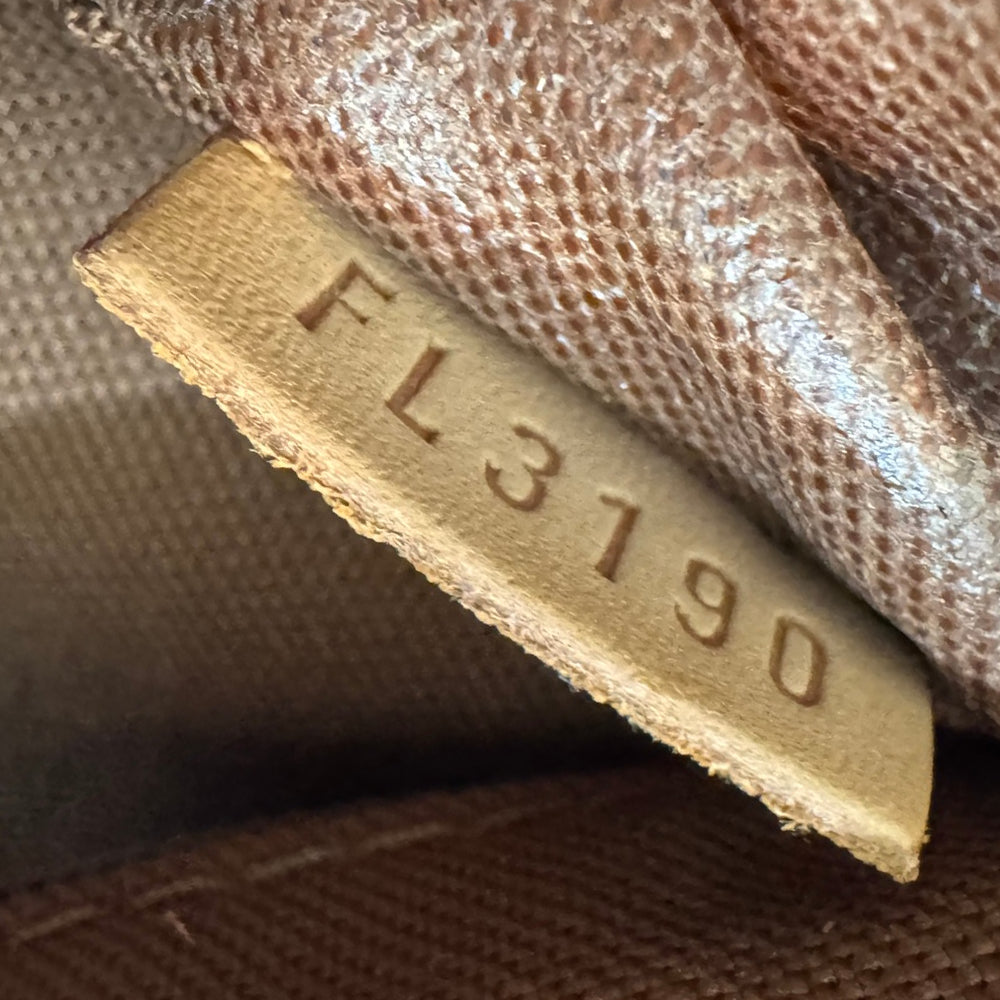 LOUIS VUITTON Monogram EOL 60 Roller Suitcase LHQ1944