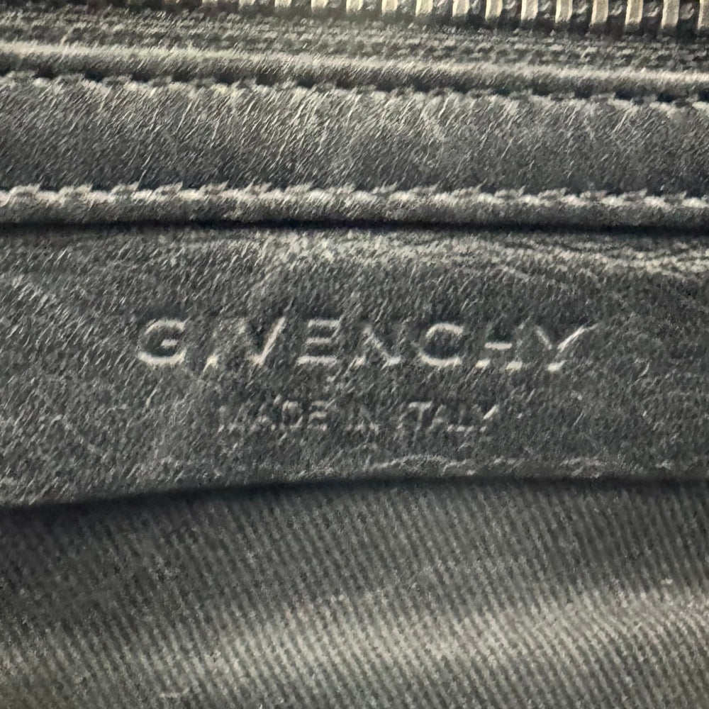 GIVENCHY Antigona Medium Black Leather Shoulder Bag LHQ1994