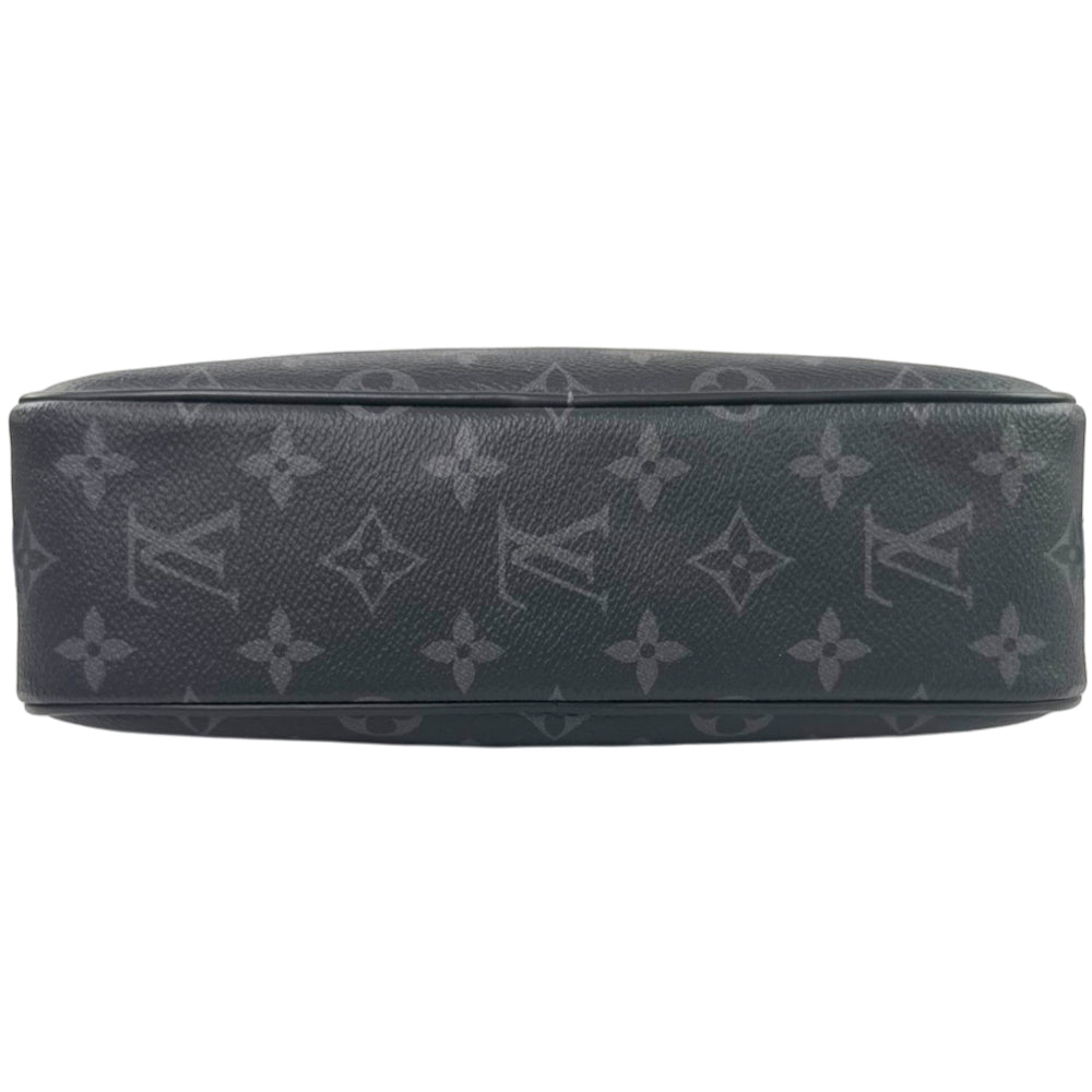 LOUIS VUITTON Monogram Eclipse Toiletry 28 Bag LHQ2216