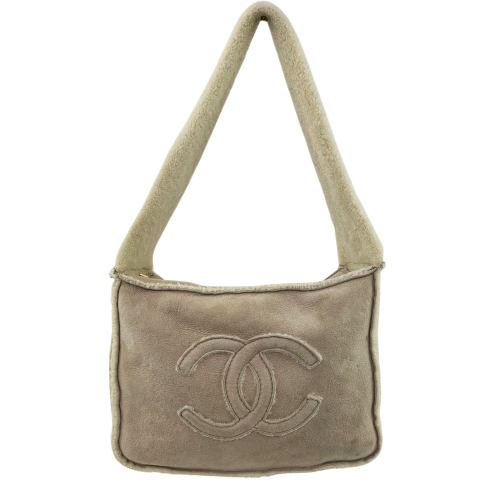 CHANEL Shearling Beige CC Hobo Shoulder Bag LHQ2284
