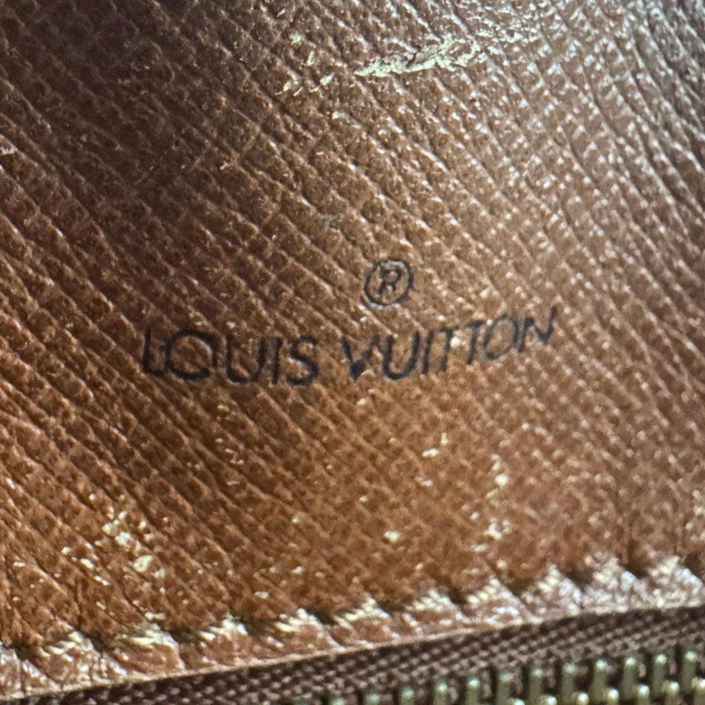 LOUIS VUITTON Monogram Porte-Documents Voyage LHQ2451