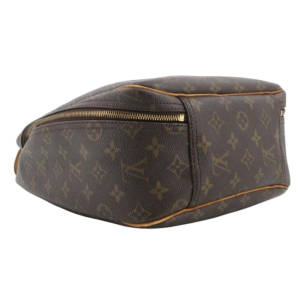 LOUIS VUITTON Monogram Excursion Handbag LHQ2471