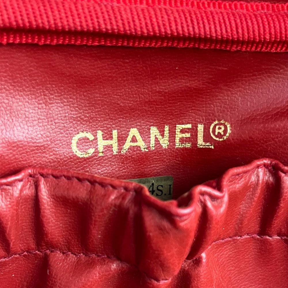 CHANEL Red Caviar Leather Vanity Case LHQ2489