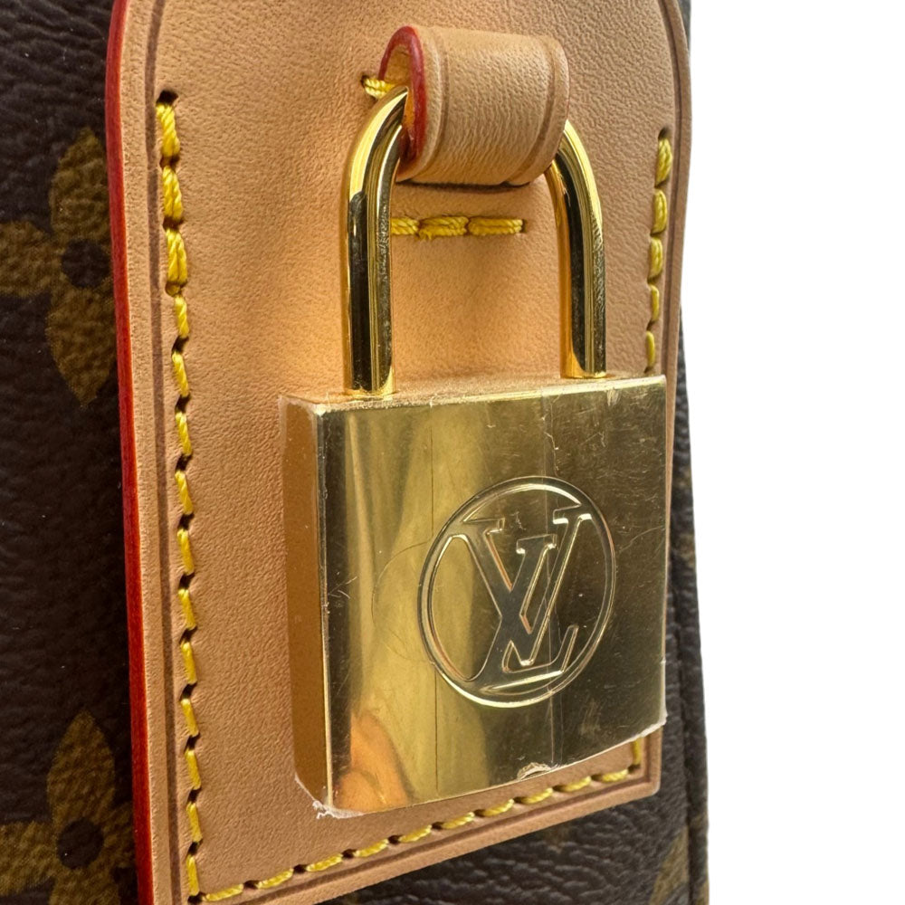 LOUIS VUITTON Monogram Slouchy MM Shoulder Bag LHQ2553