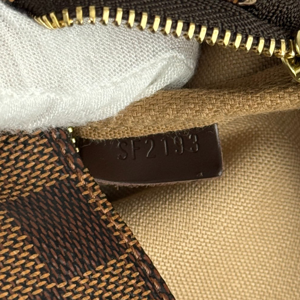 LOUIS VUITTON Trousse Pochette Damier Ebène Sac LHQ82