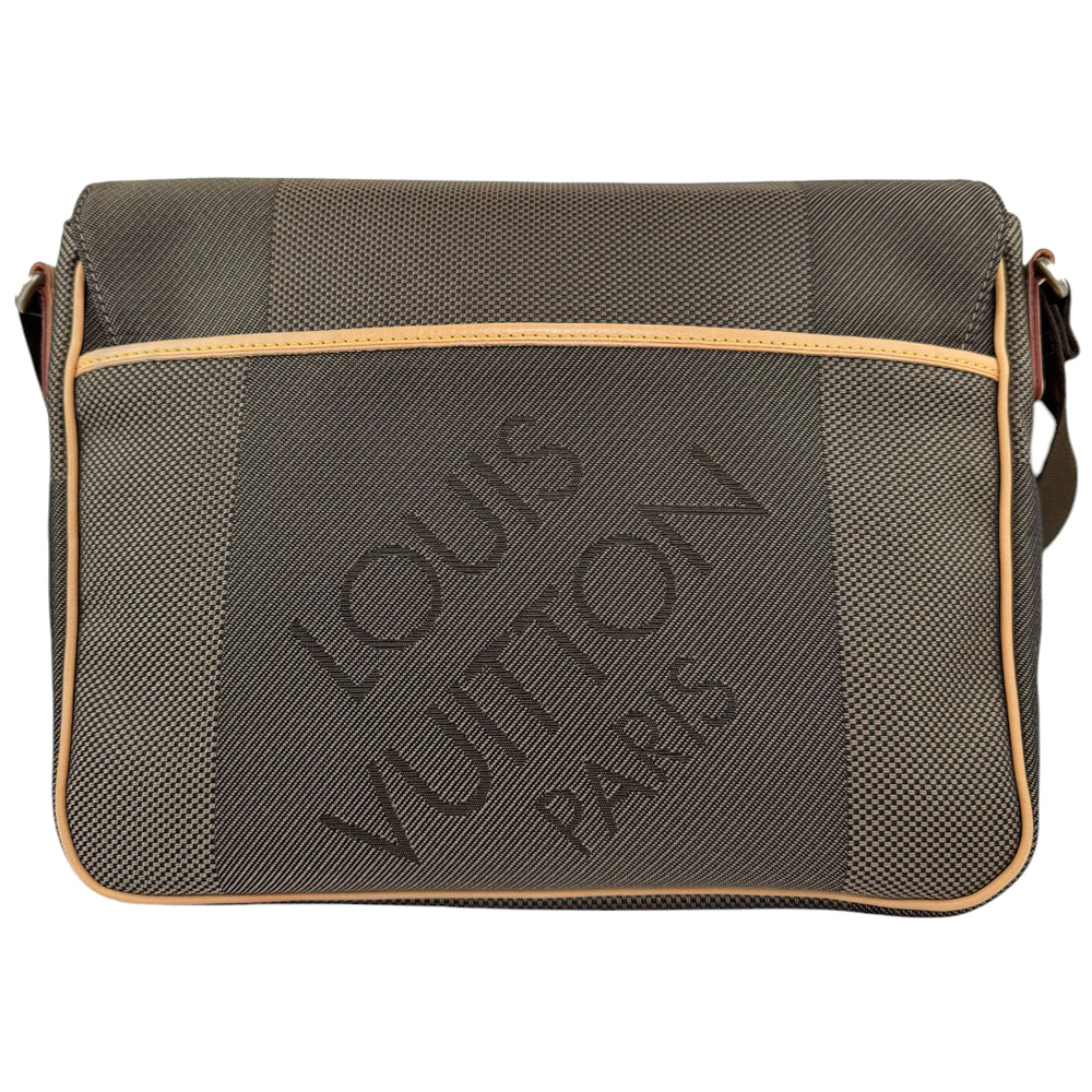LOUIS VUITTON Brown Geant Medium Shoulder Messenger Bag LHQ509