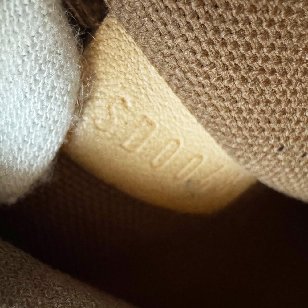 LOUIS VUITTON Popincourt Monogram Shoulder Bag LHQ524