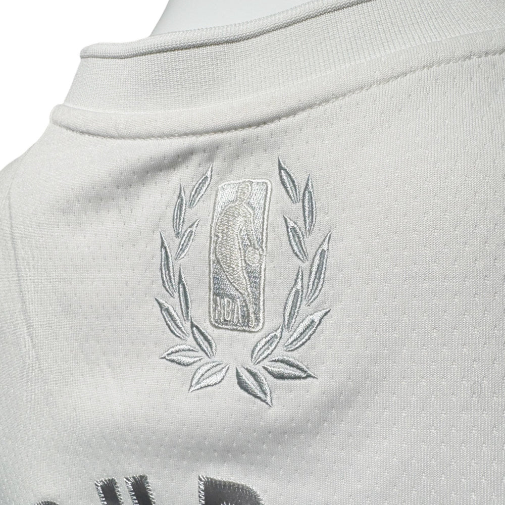 NIKE Golden State Warriors Steph Curry MVP White Jersey Size Small LHQ525