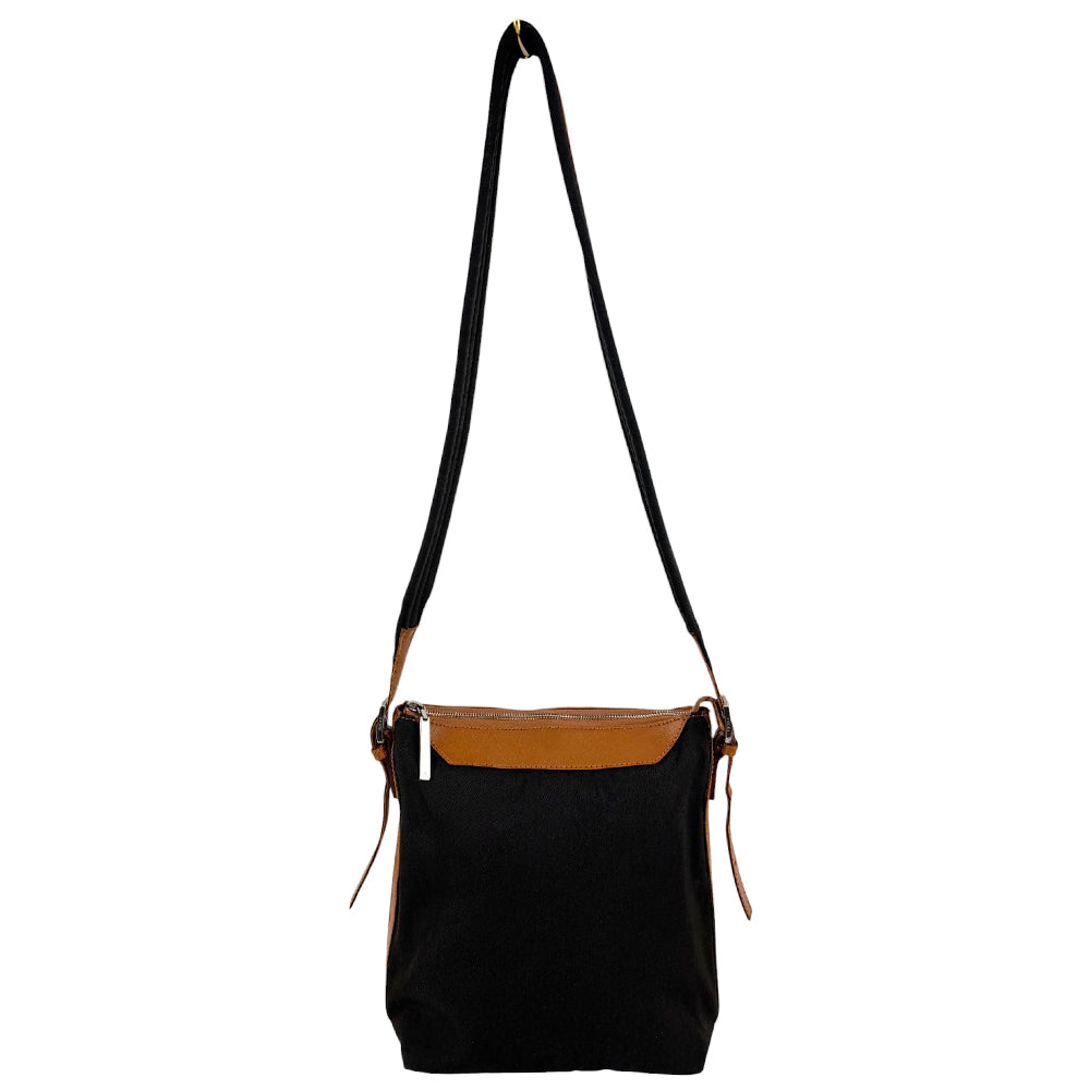 GUCCI Black Canvas Crossbody Shoulder Bag LHQ542