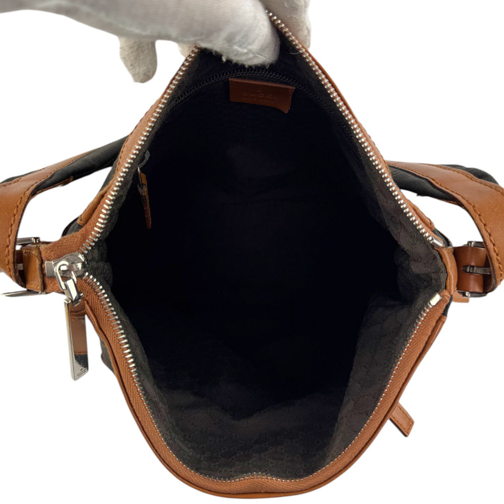 GUCCI Black Canvas Crossbody Shoulder Bag LHQ542