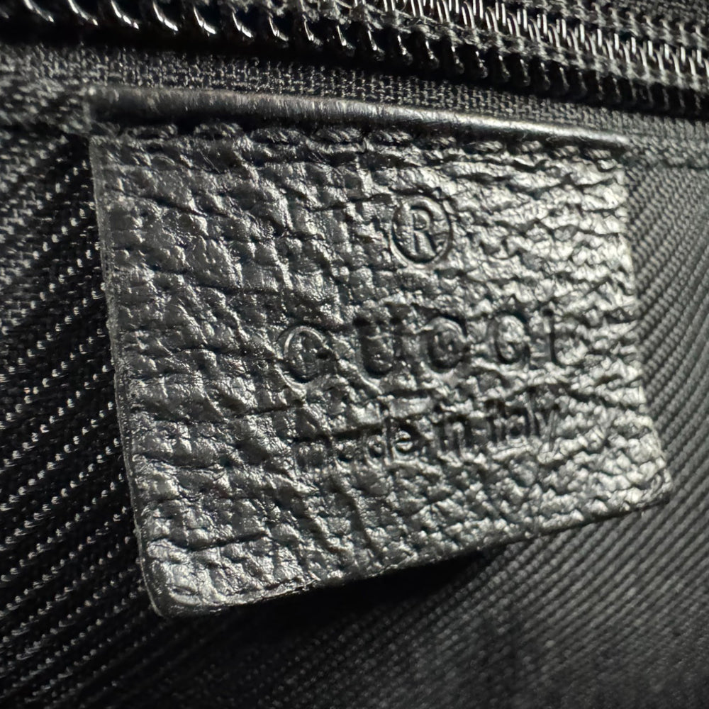 GUCCI GG Black Canvas Shoulder Crossbody Bag LHQ549