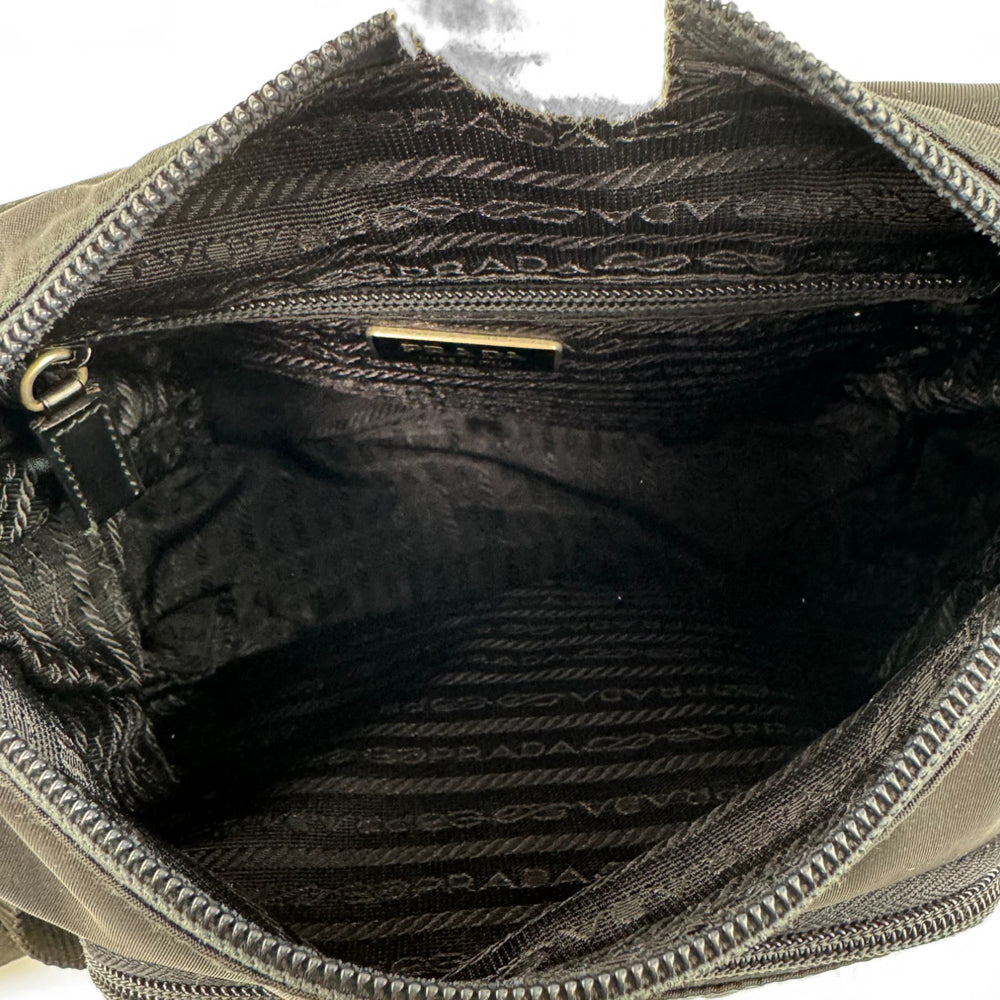 PRADA Black Nylon Shoulder Crossbody Bag LHQ563
