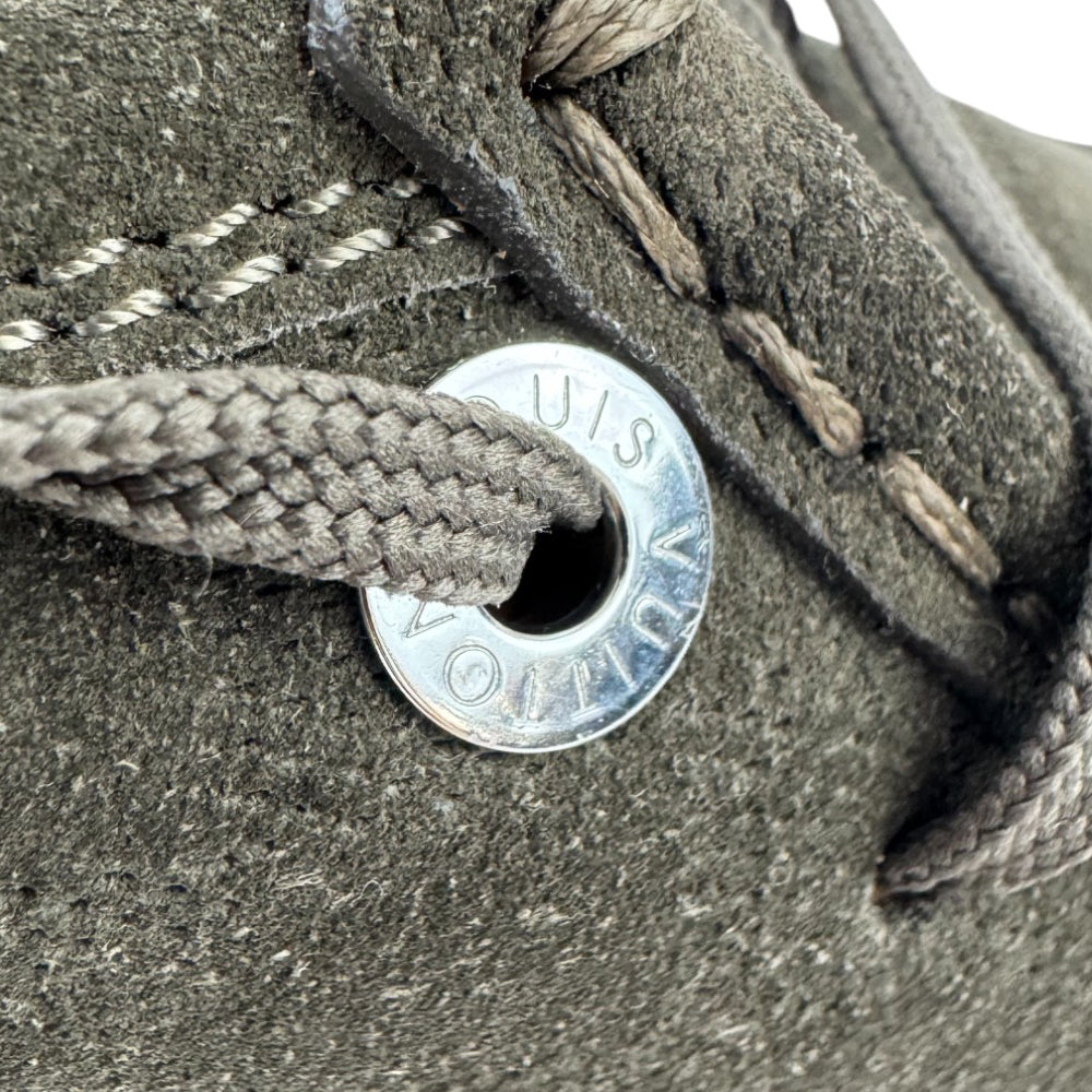 LOUIS VUITTON Wallaby Boots Size 8.5 LHQ615
