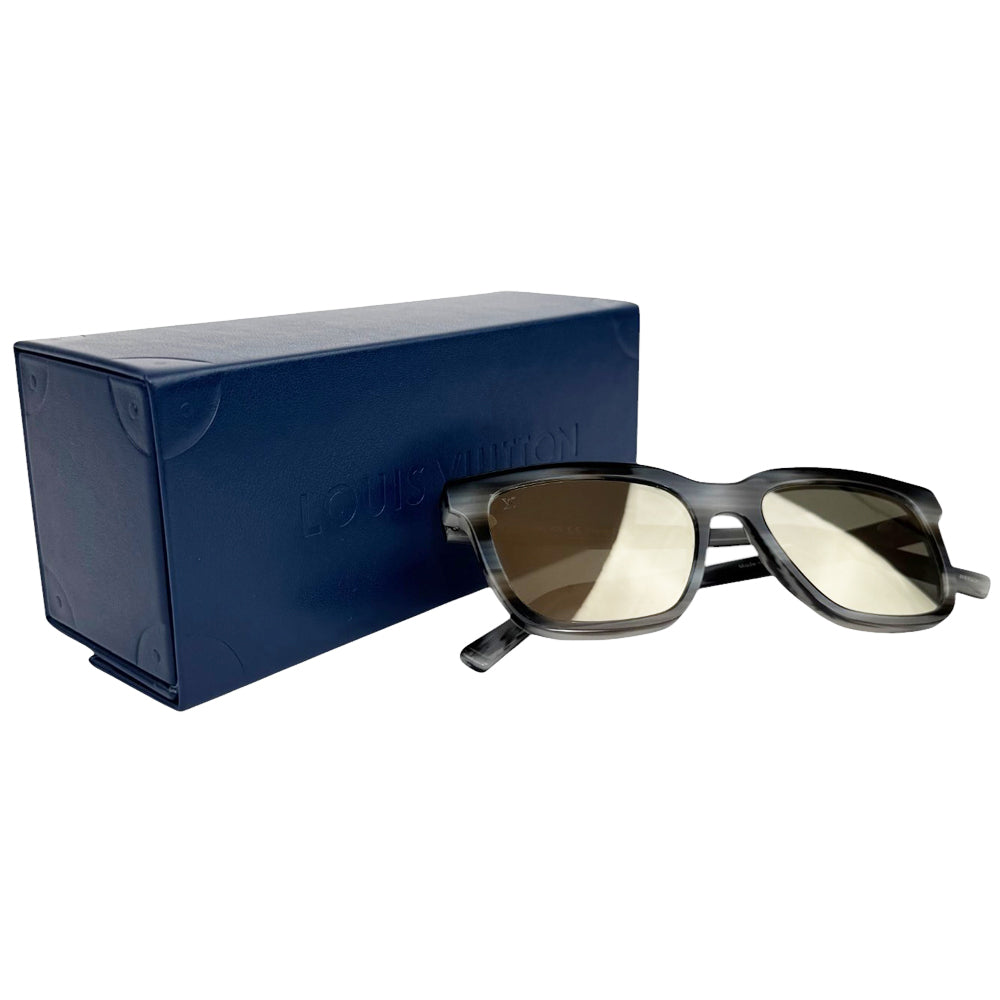 LOUIS VUITTON Grey/Black Stripe Sunglasses LHQ631