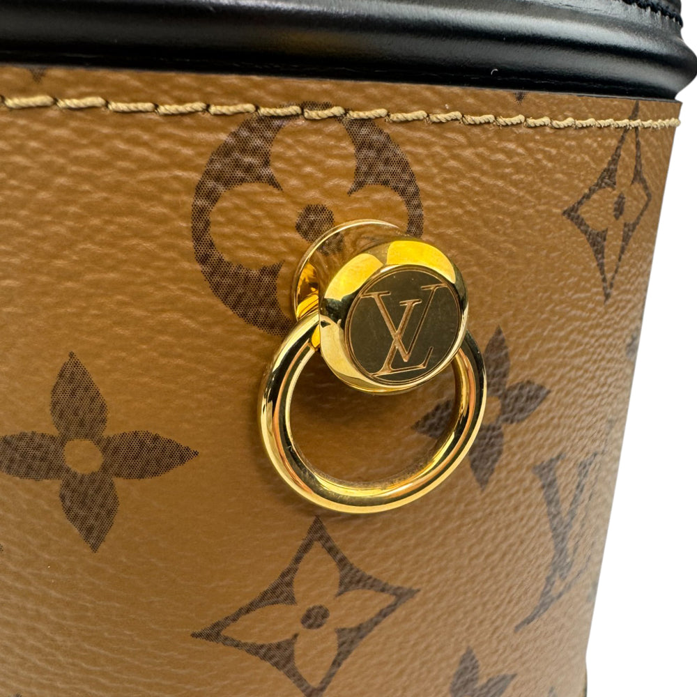 LOUIS VUITTON Cannes Monogram Bucket Bag LHQ637