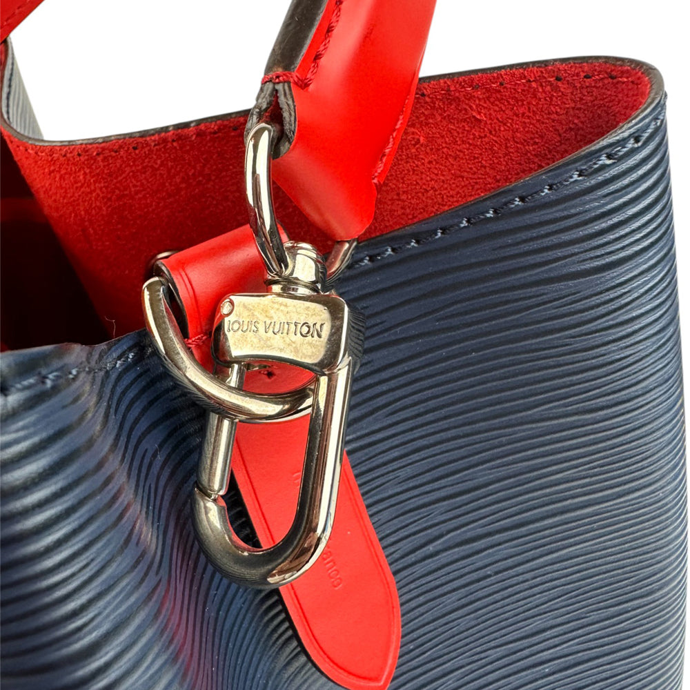 LOUIS VUITTON NeoNoe Indigo Blue Shoulder Bag LHQ670