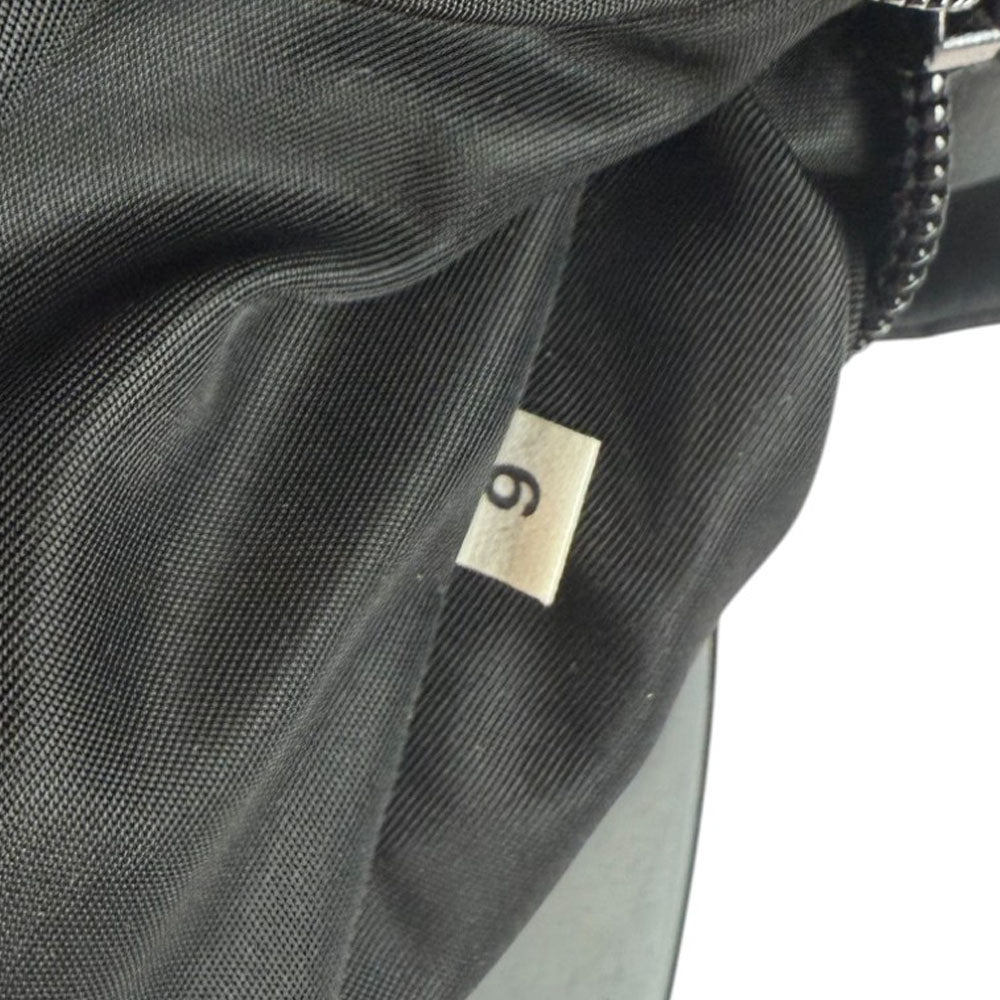PRADA Black Nylon Tote Handbag LHQ699