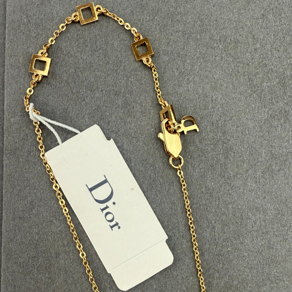 CHRISTIAN DIOR Gold "I Heart Dior" Necklace LHQ720