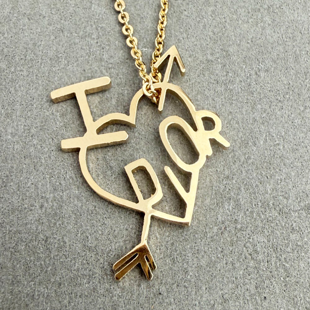 CHRISTIAN DIOR Gold "I Heart Dior" Necklace LHQ720