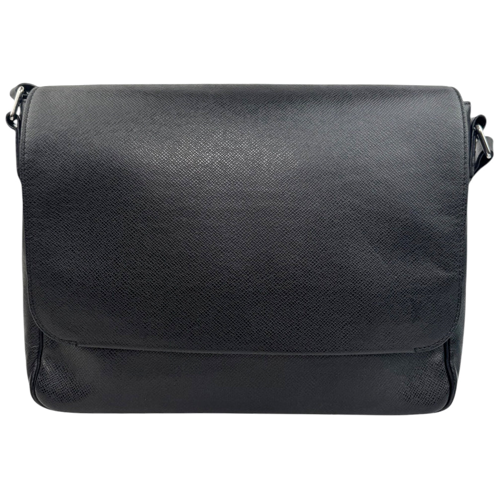LOUIS VUITTON Taiga Black Leather Roman Shoulder Crossbody Bag LHQ789