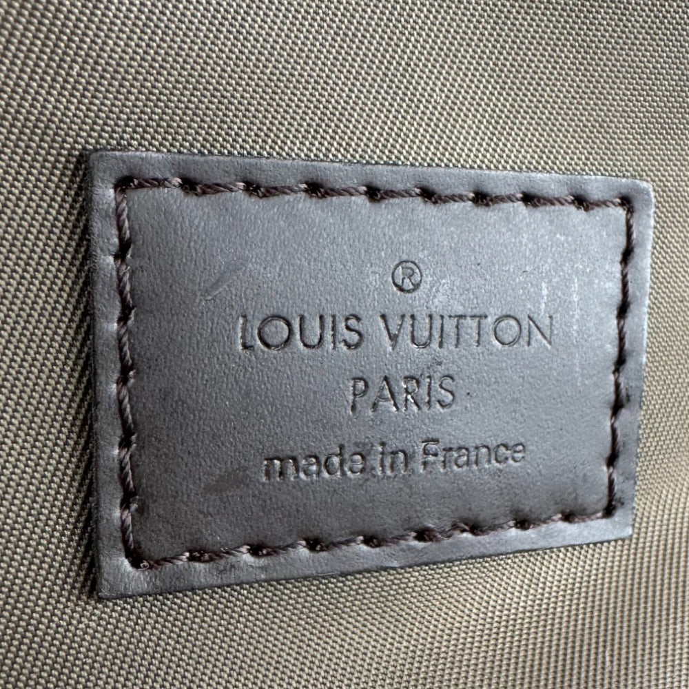 LOUIS VUITTON Eole Geant Black Roller Duffle Bag LHQ890
