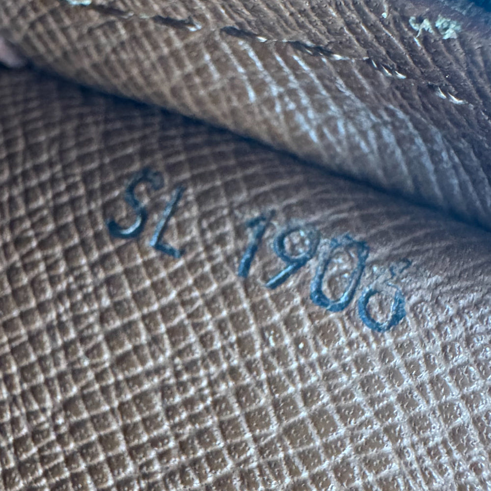 LOUIS VUITTON Monogram Marly Dragonne GM Pouch Clutch LHQ961