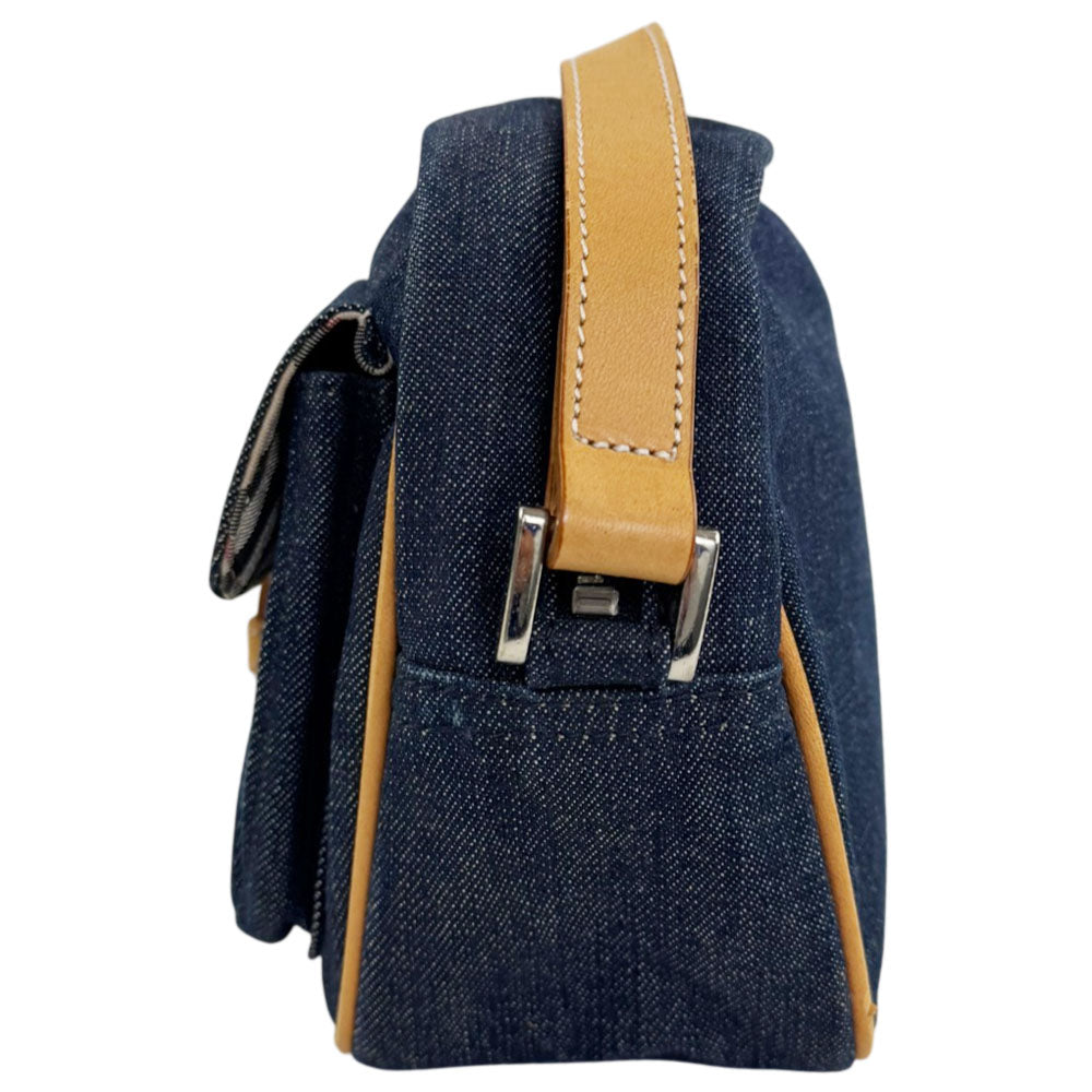 BURBERRY Blue Denim Crossbody Camera Bag LHQ2318